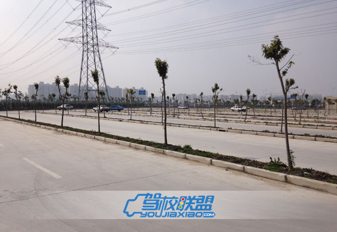 光明駕校小路訓練