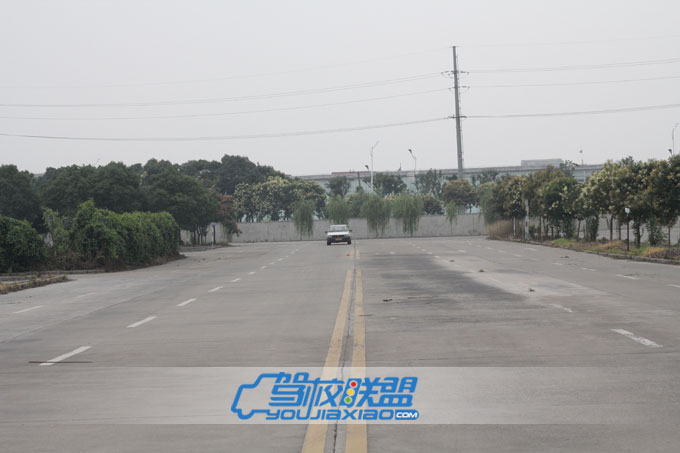 安業駕校
